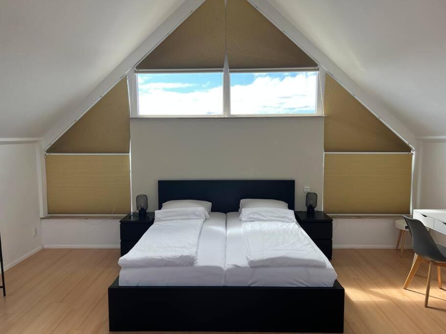Appartement Penthaus-Traum In Dueren à Düren - Eifel Extérieur photo
