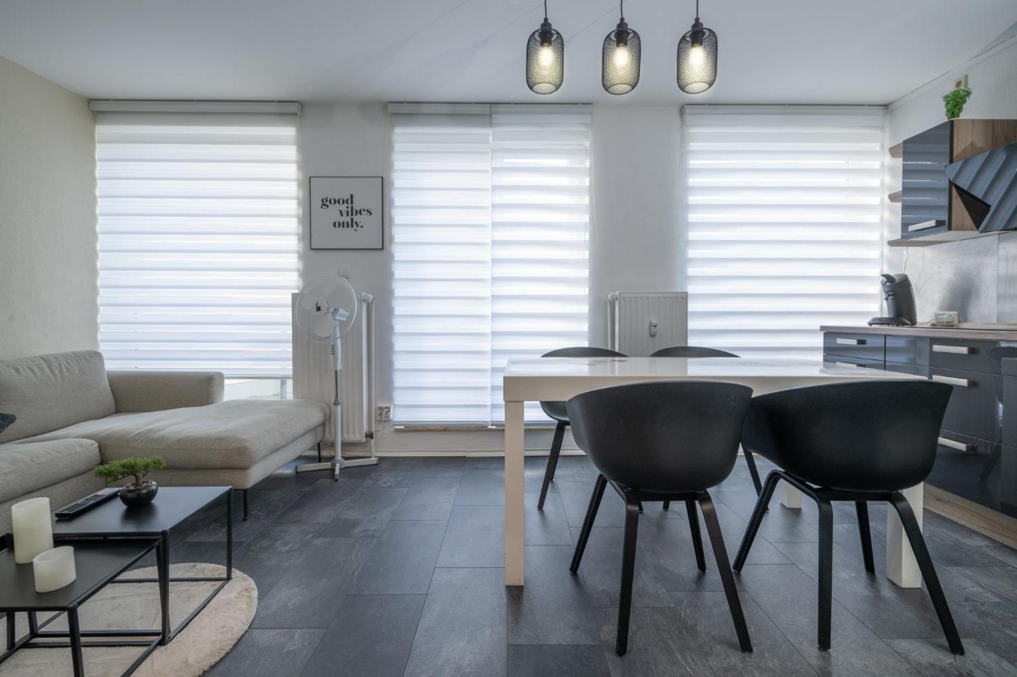 Appartement Penthaus-Traum In Dueren à Düren - Eifel Extérieur photo